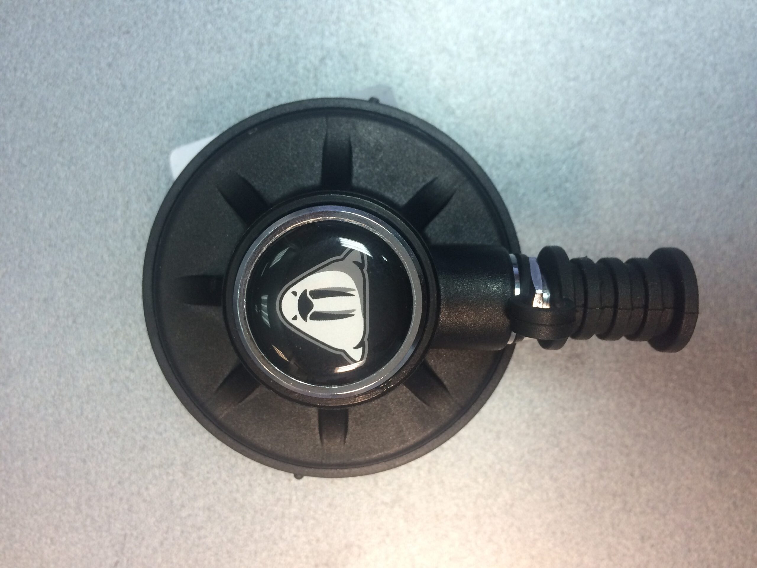 Клапан Si-Tech вращающий для поддува сухого гидрокостюма Клапан Si-Tech вращающий для поддува сухого гидрокостюма — изображение 1