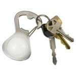 Брелок для ключей NiteIze GetLit с открывашкой и фонариком — изображение 5