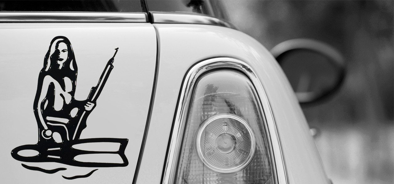 14444_1 Наклейка Подводная охотница — изображение 1