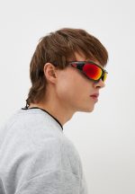 Очки LiP Surge / Gloss Trans. Grey / Black / PC Polarized / Levanté Series Chroma Smoke Lens — изображение 5